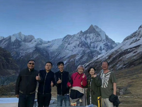 बेमौसमी हिमपातले चलायमान बन्दै अन्नपूर्ण पदमार्ग